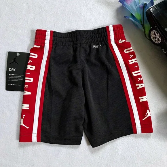 ❌SOLD❌ Jordan NWT Performance Shorts Bundle Boys 2T - Picture 4 of 9